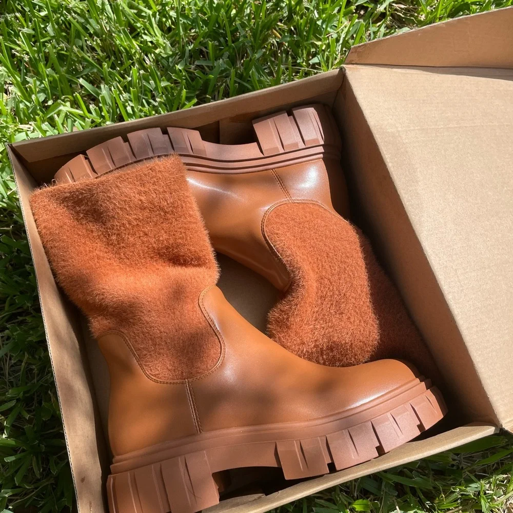 Brown Women's Boots- NIB